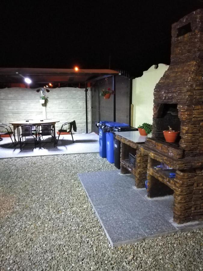 Hotel Casa Eugenia à Vama Veche Extérieur photo
